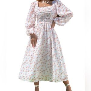 ‼️ SALE ‼️ Floral Print Ruched Square Neck Puff Sleeve Dress